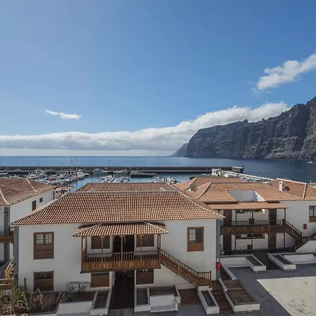 Atico Gigantes Vistaswifi 600 Mbps Playa Apartment Santiago Del Teide