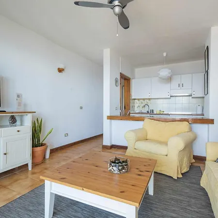 Atico Gigantes Vistaswifi 600 Mbps Playa Apartment Santiago Del Teide